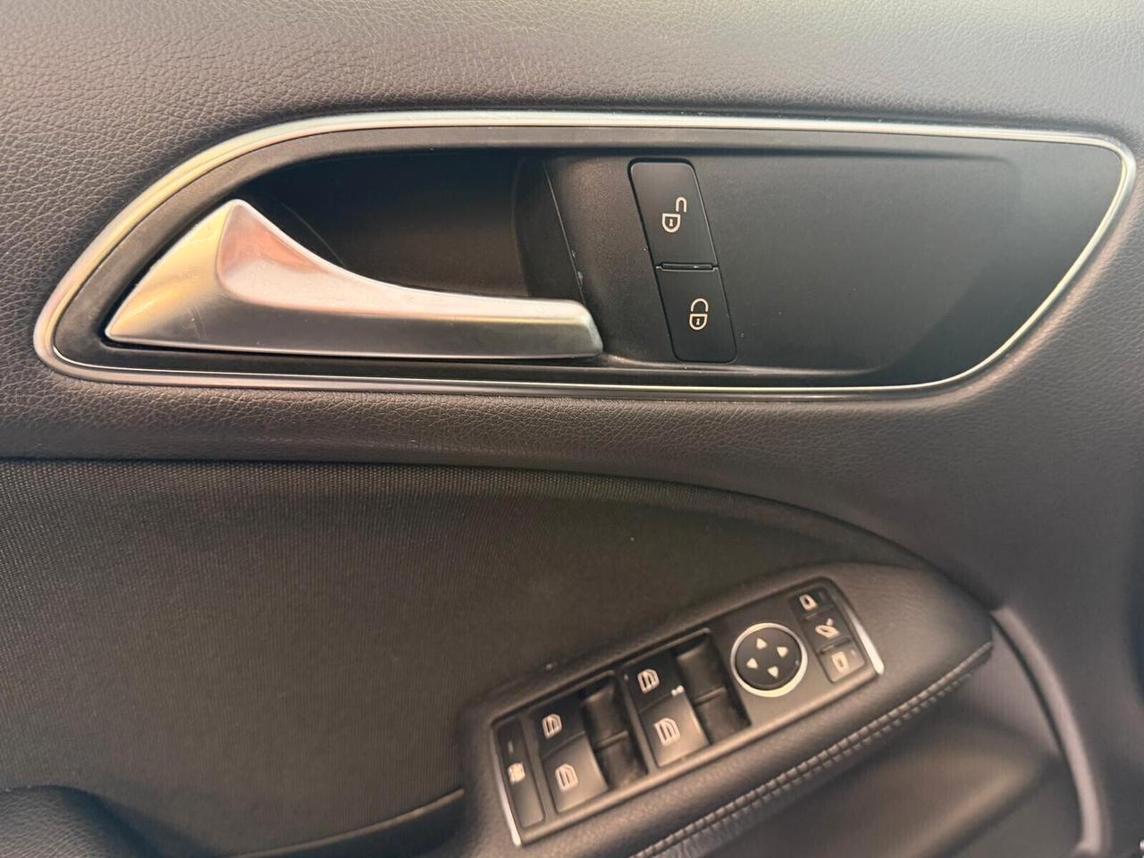 MERCEDES-BENZ CLASSE B160 SPORT 1.5 90CV NAVI OK NEOPATENTATI ANNO 2018