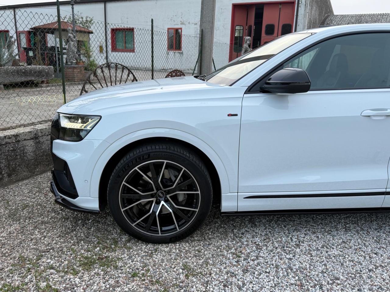 Audi Q8 50 TDI 286 CV quattro tiptronic Sport