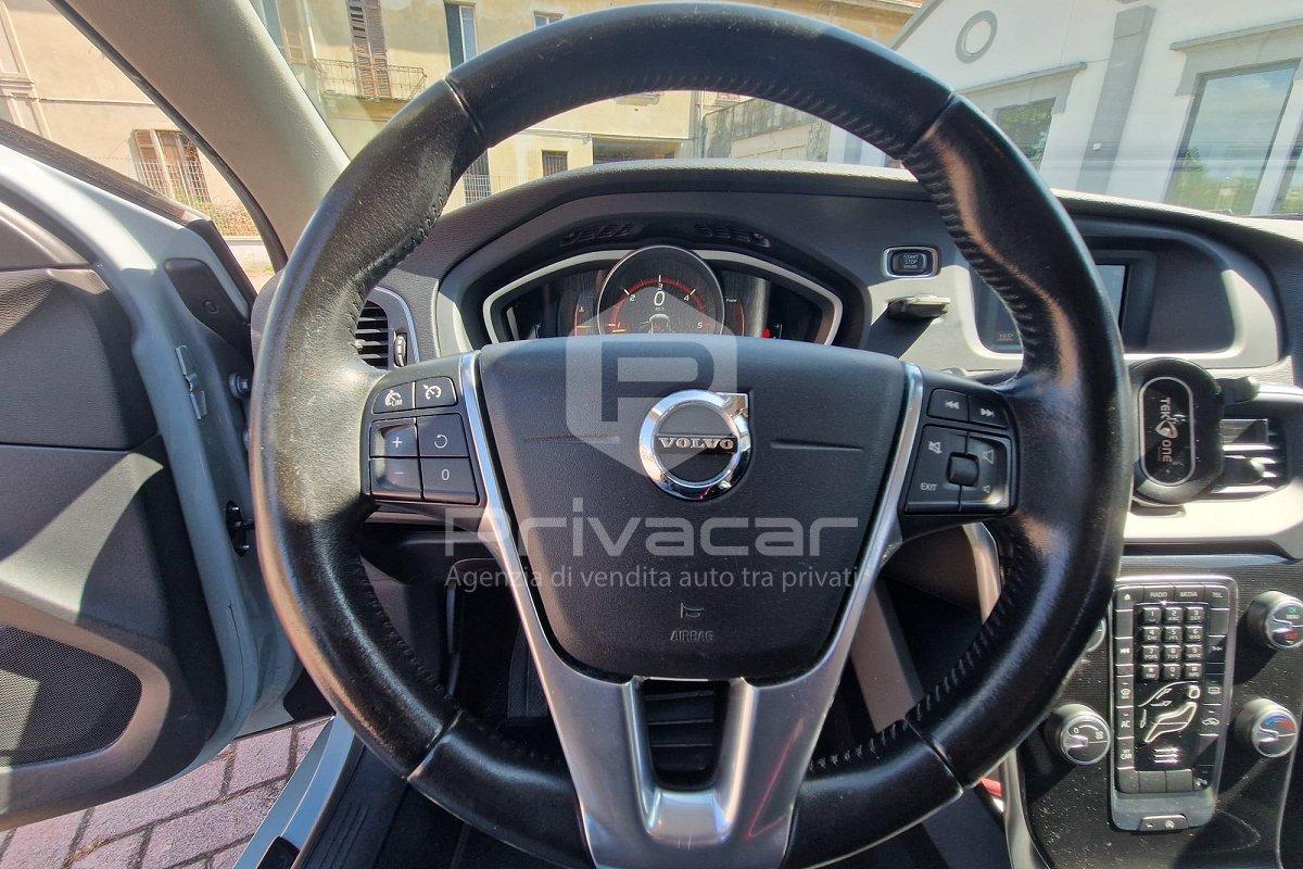 VOLVO V40 D2 Momentum