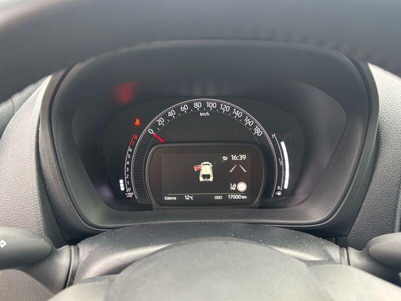 Toyota Aygo X 1.0B (72 CV) Trend