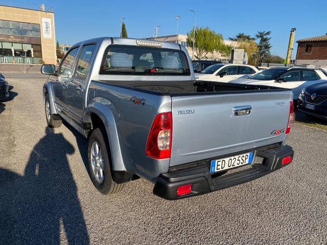 ISUZU D-Max 3.0 TD cat Crew Cab 4WD Pup. LS Aut. EU4