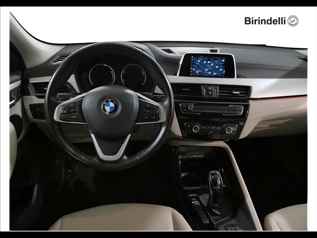 BMW X2 (F39) - X2 sDrive18d Business-X