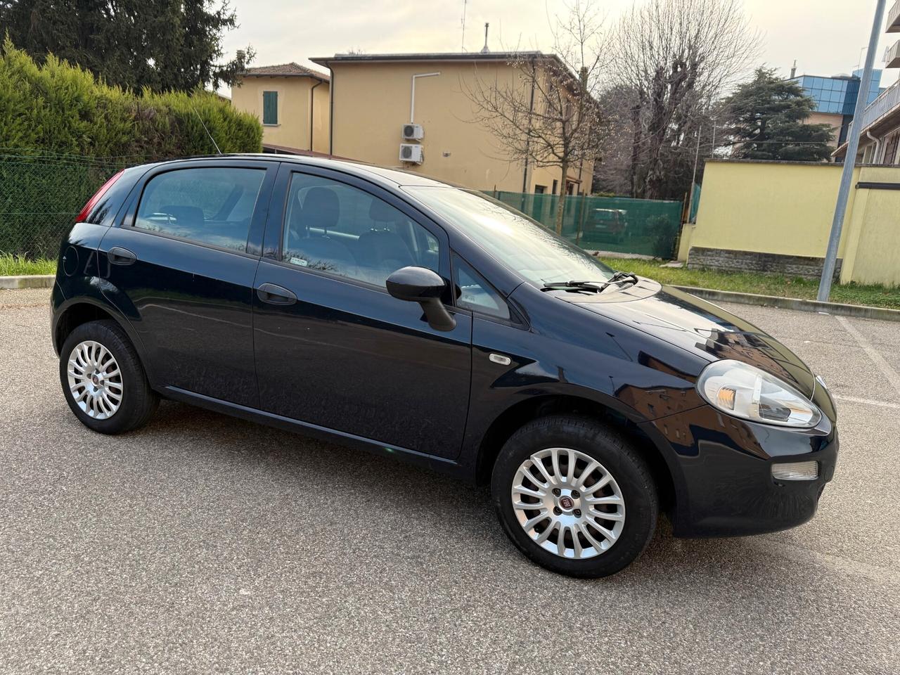 Fiat Punto Evo 1.4 METANO - NEOPATENTATI - 12 MESI DI GAR. -