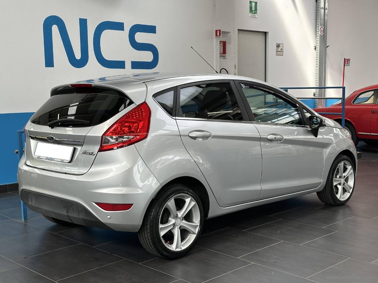 FORD Fiesta 1.2 16V 5p. Titanium