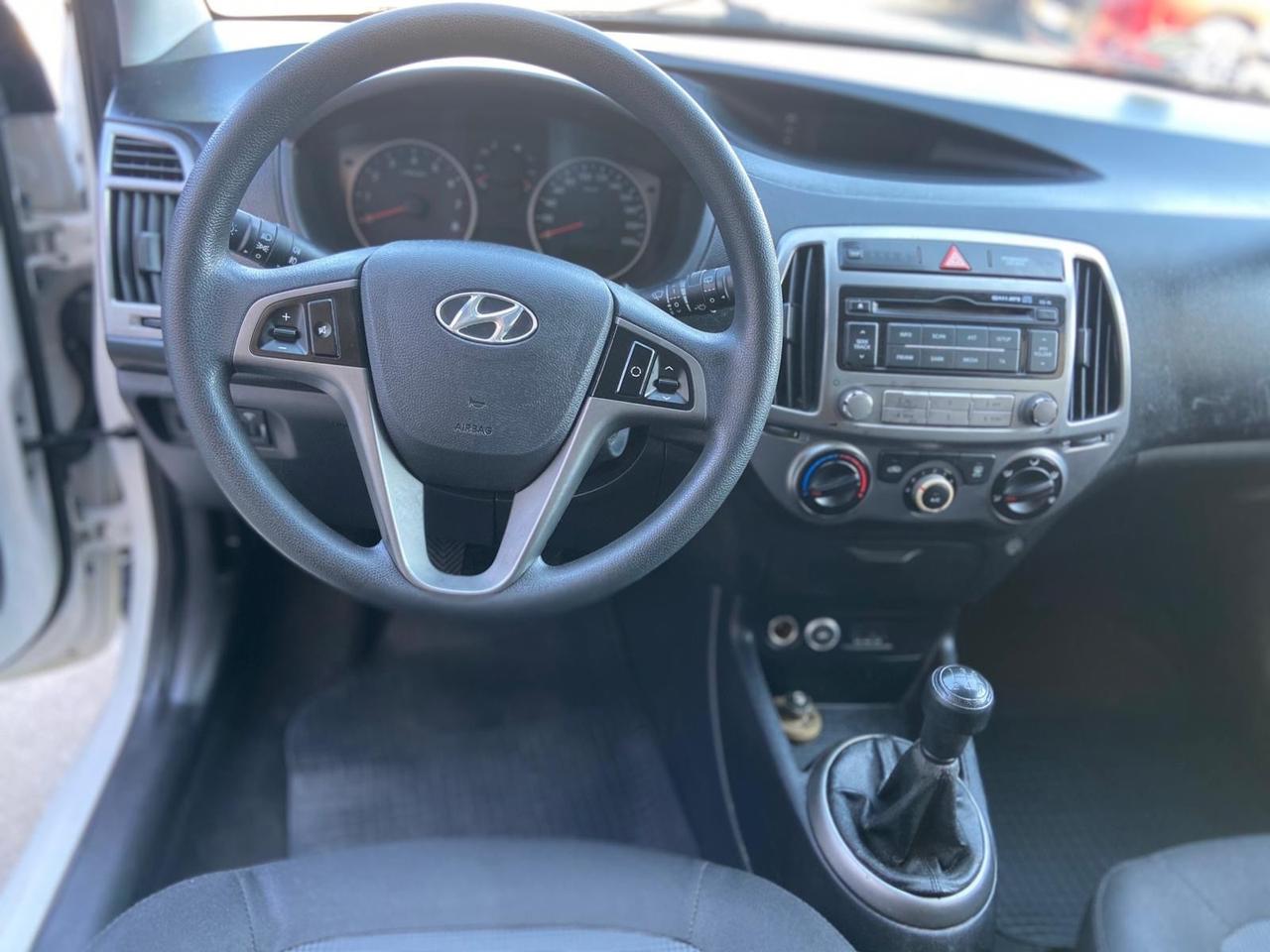 Hyundai i20 1.2 5p. Econext Sound Edition