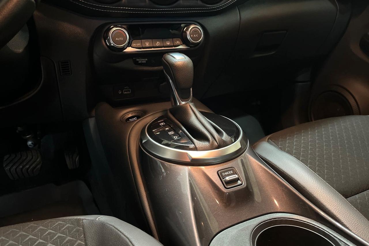 NISSAN Juke 1.6 hev N-Connecta