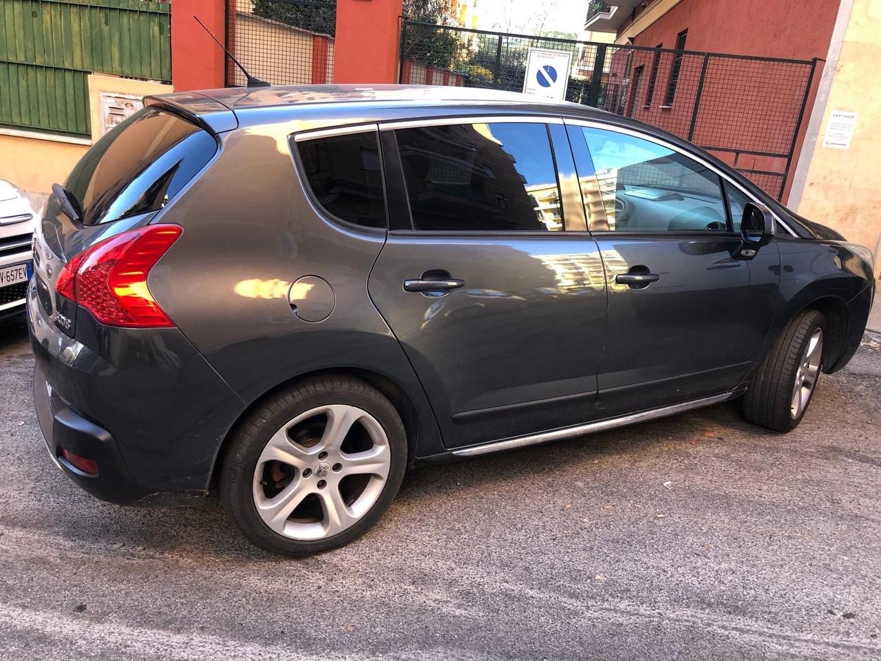 Peugeot 3008 2.0 HDi 150CV Outdoor