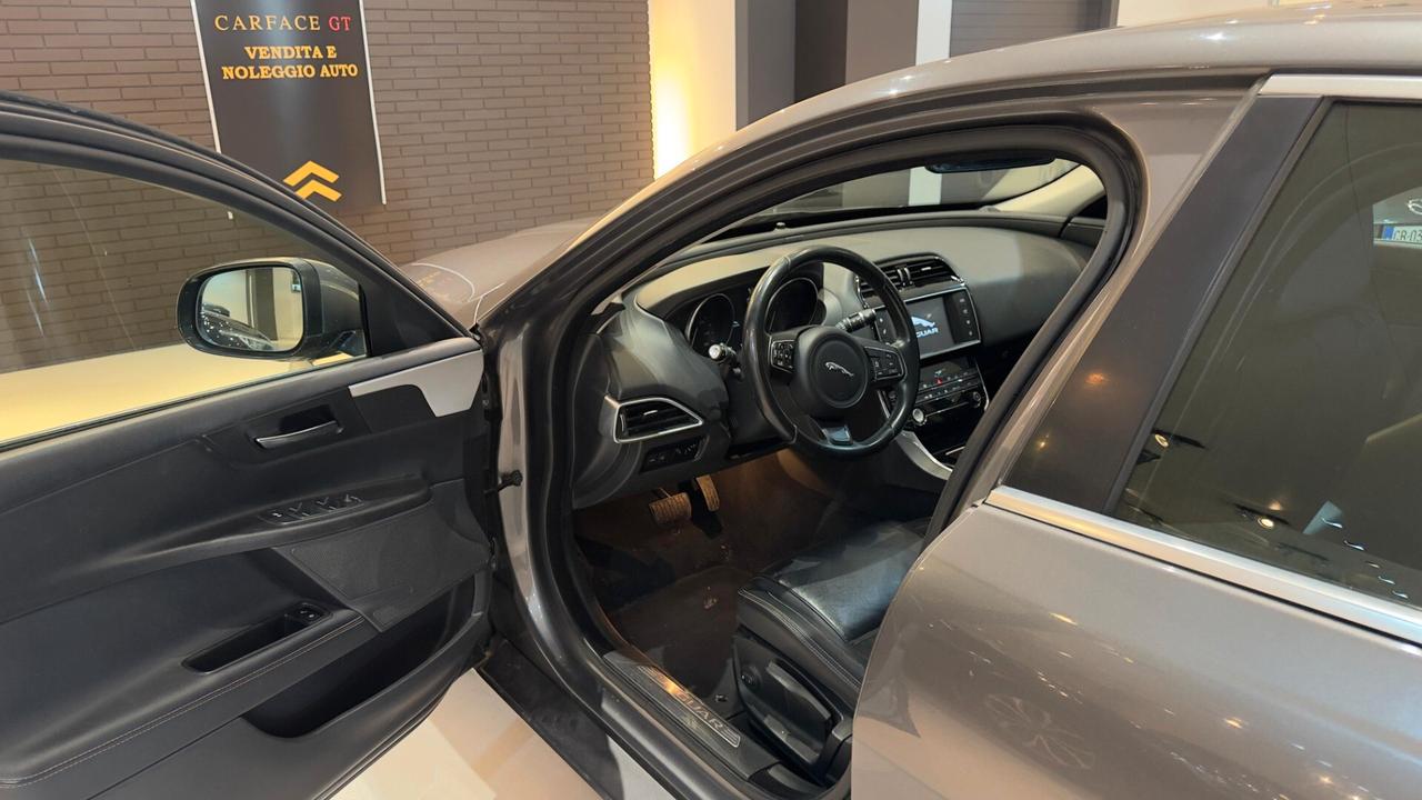 Jaguar XE 2.0 D Turbo 160CV Aut. Portfolio - 2017