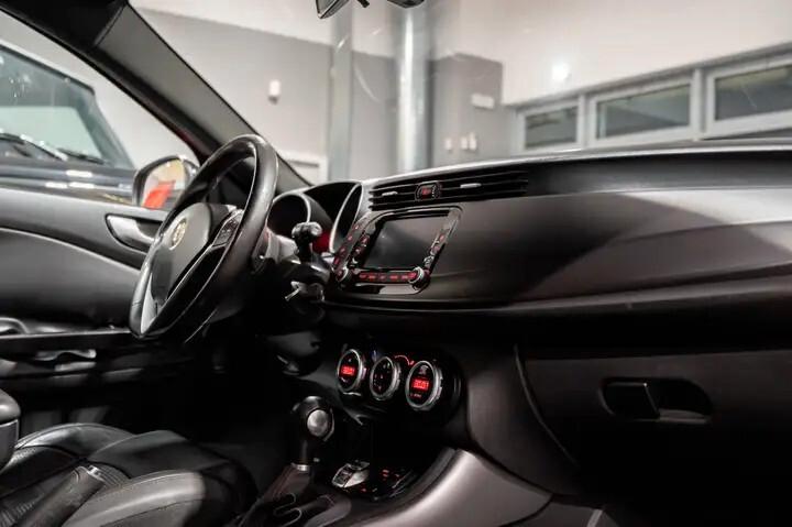 Alfa Romeo Giulietta 1750 TBi Quadrifoglio Verde TCT – Passione Pura