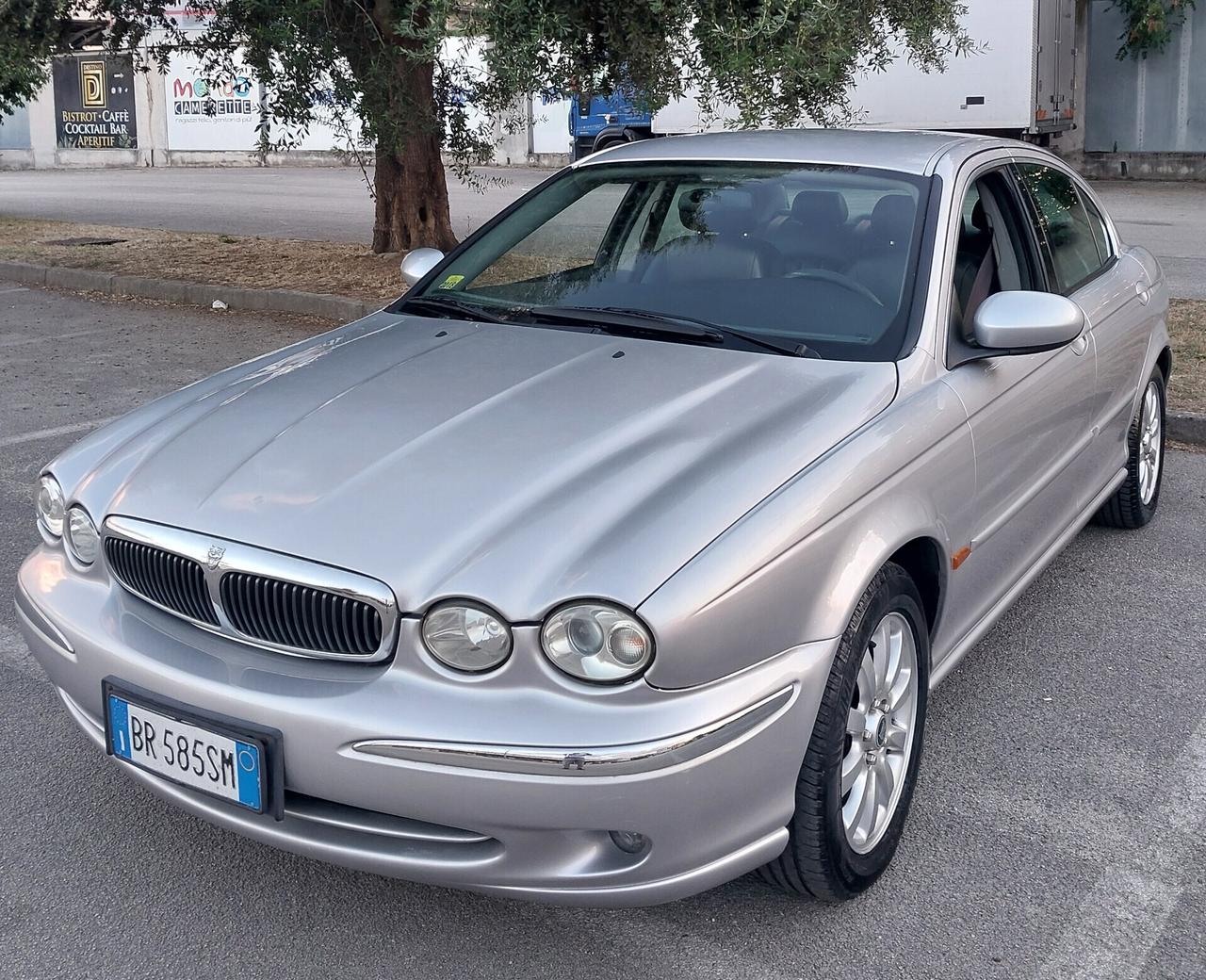 JAGUAR X-TYPE 2.5 4X4 GPL 08/2001