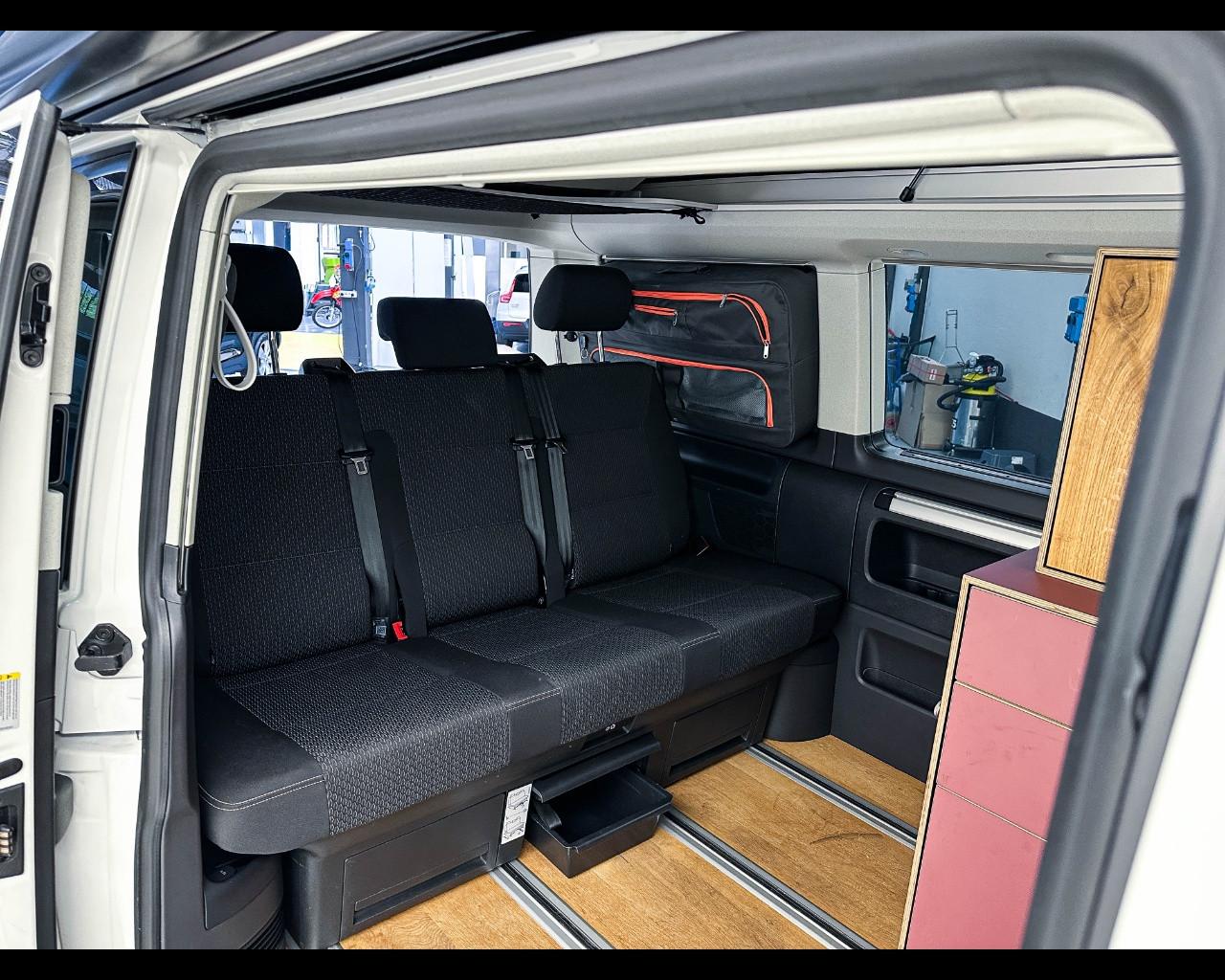 VOLKSWAGEN California 2.0 TDI Beach