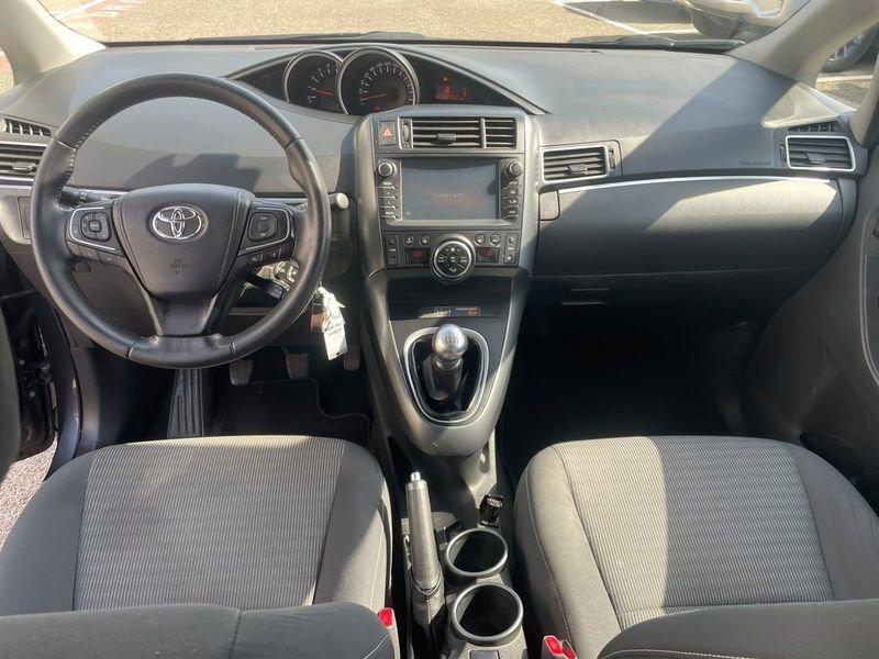 Toyota Verso 1.6 D-4D Active