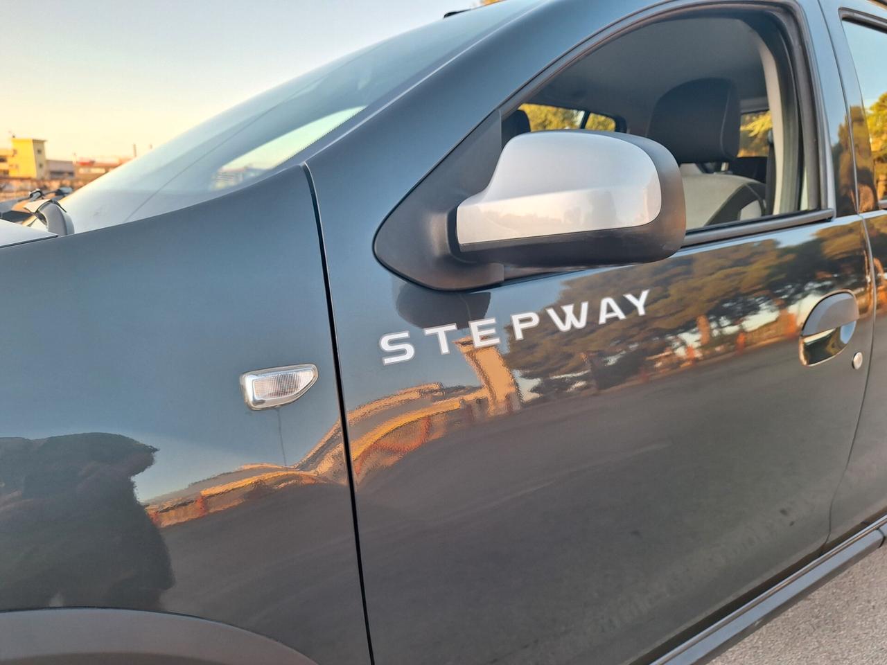 Dacia Sandero Stepway 1.5 dCi 90CV NAVI CAMERA