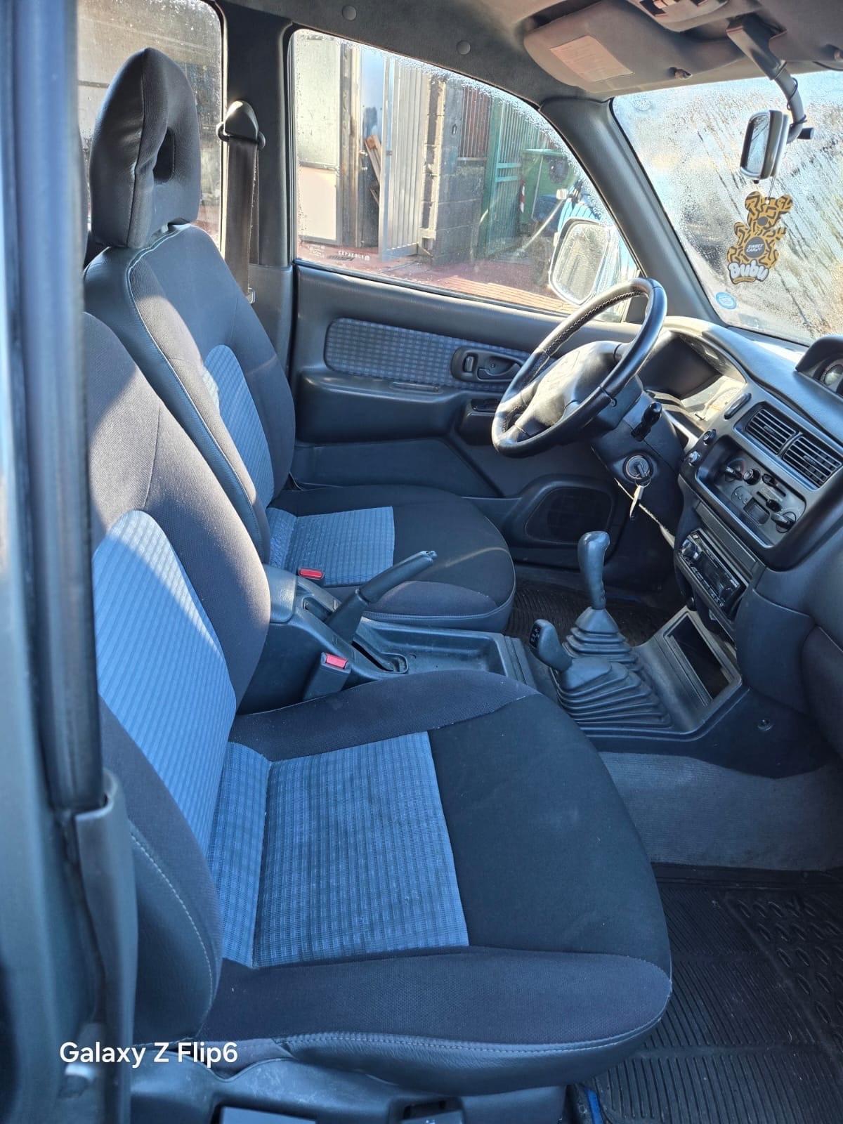 Mitsubishi L200 2.5 TDI 4WD Club Cab Pick-up GL