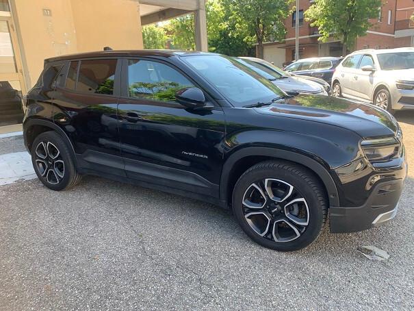 Jeep Avenger 1.2 Turbo 100 CV Summit