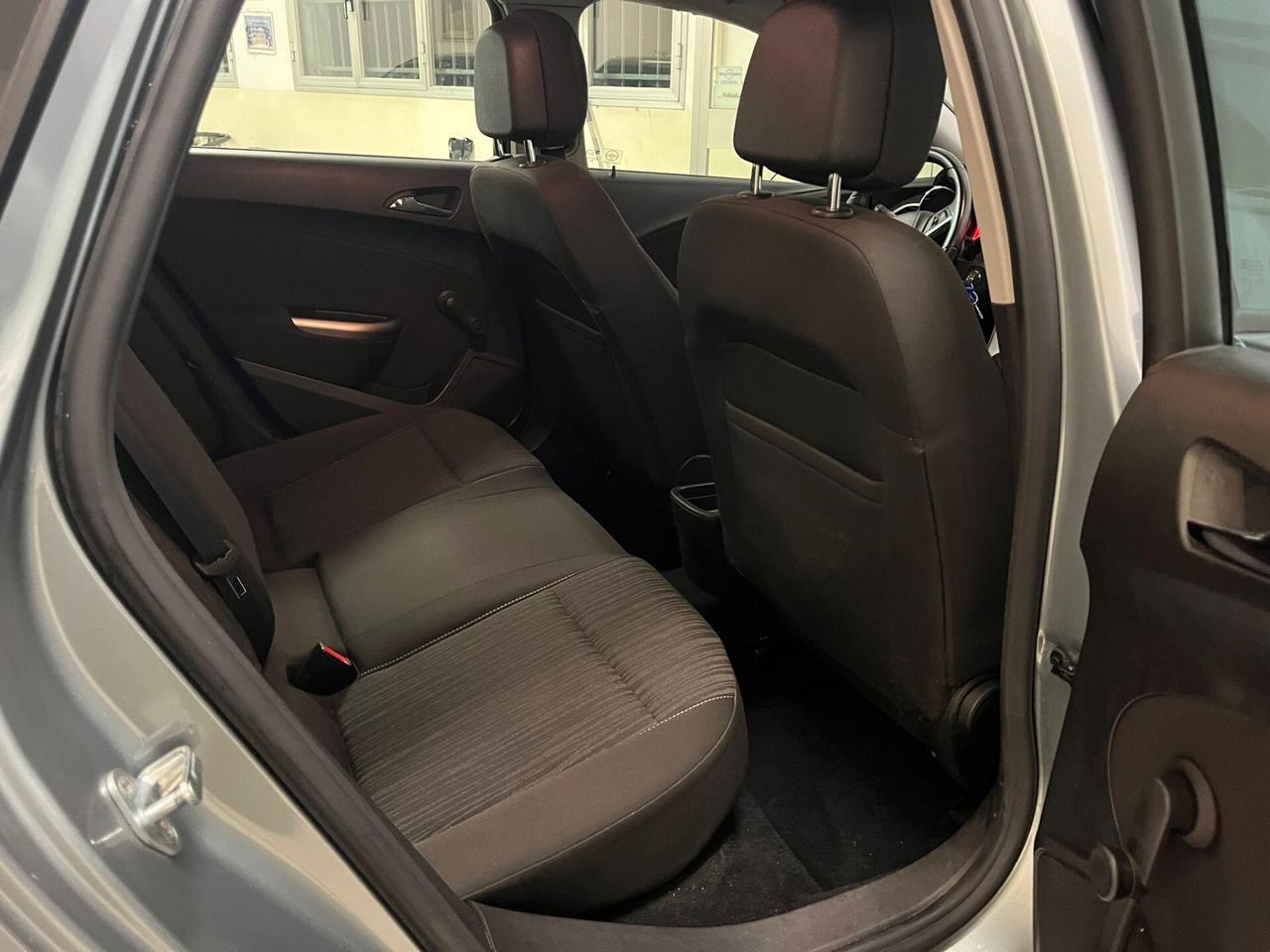 Opel Astra 1.7 CDTI 110CV 5 porte Cosmo