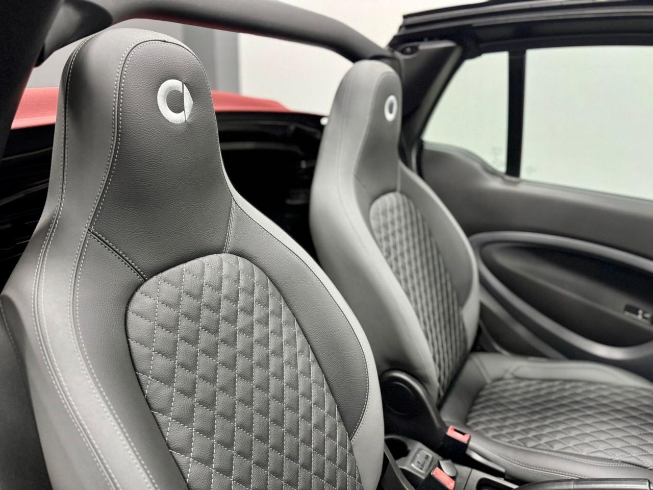 Smart ForTwo BRABUS 0.9 Turbo twinamic cabrio