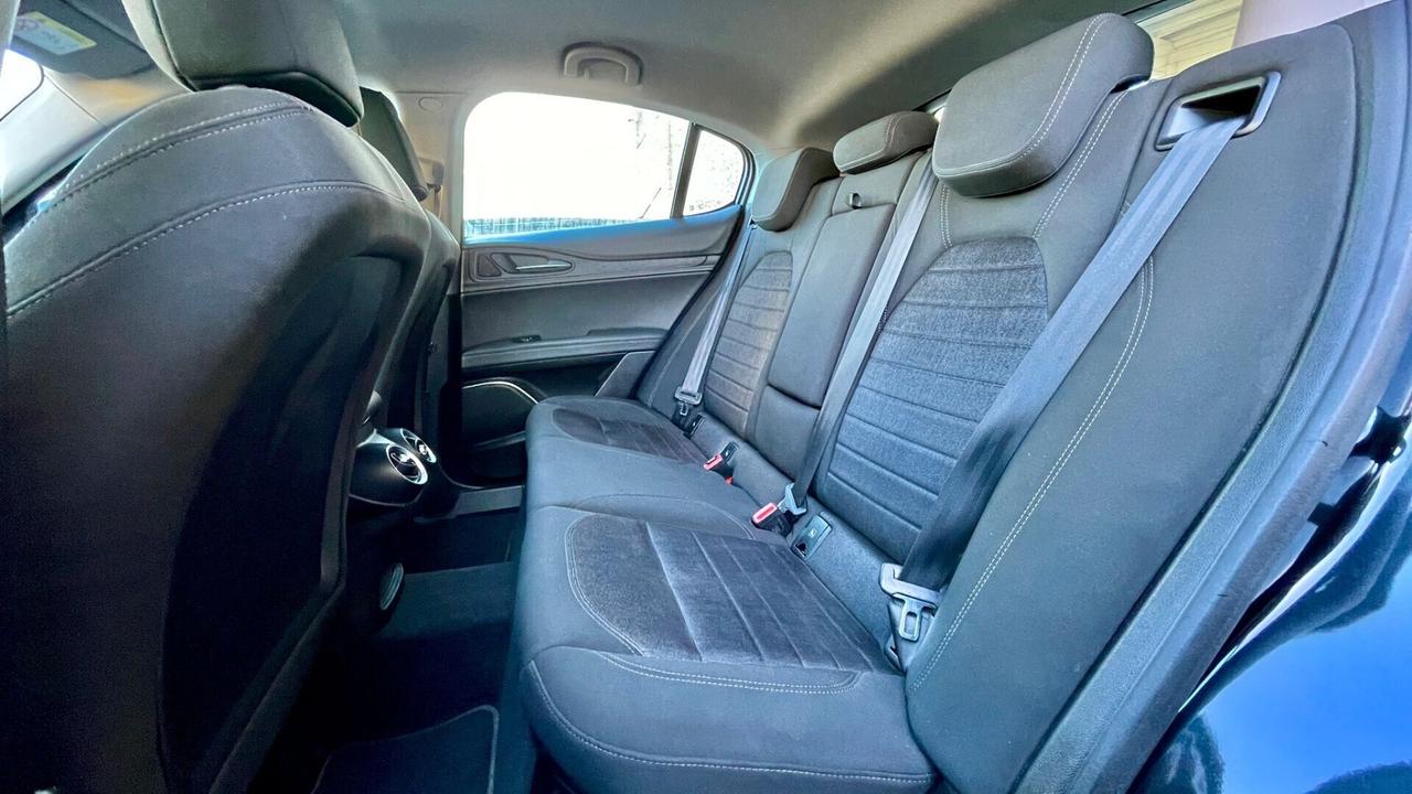 ALFA ROMEO STELVIO 2.2 TURBODIESEL AT8 Q4 190CV – LED, PORTELLONE ELETTRICO, CRUISE CONTROL