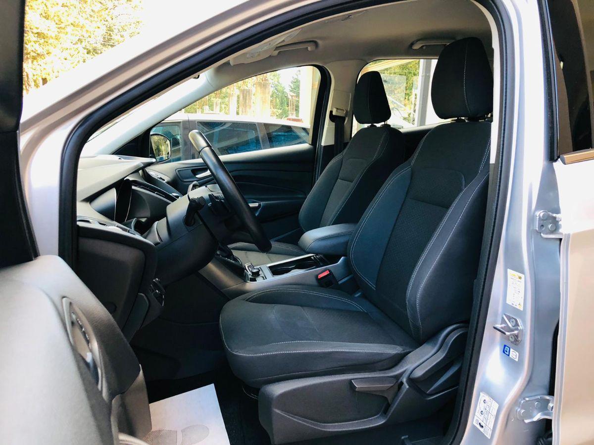Ford Kuga 1.5 Tdci 120cv S&S 2WD Autom. Busuness