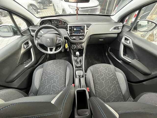 Peugeot 2008 BlueHDi 100 S&S Style