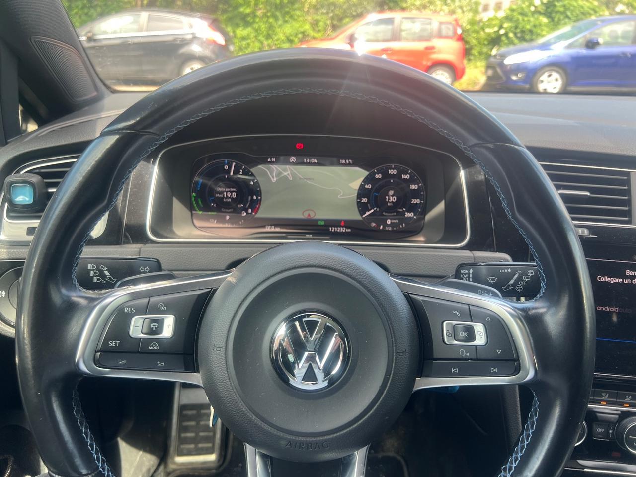 Volkswagen Golf gte 204CV DSG 5p. Executive BlueMotion Technology
