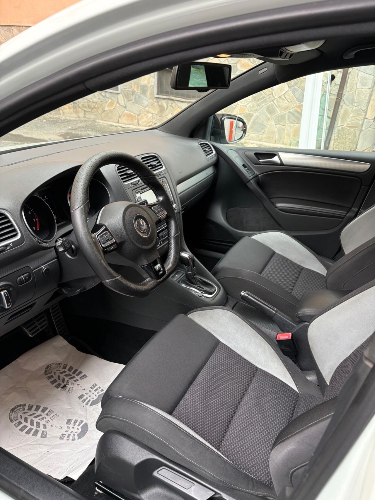 Volkswagen Golf 2.0 TSI 4mot. DSG 5p. R