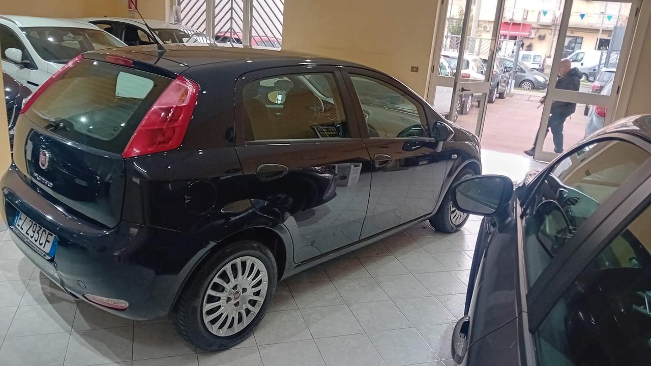 Fiat Punto 1.3 MJT II S&S 85 CV 5 porte ECO Street