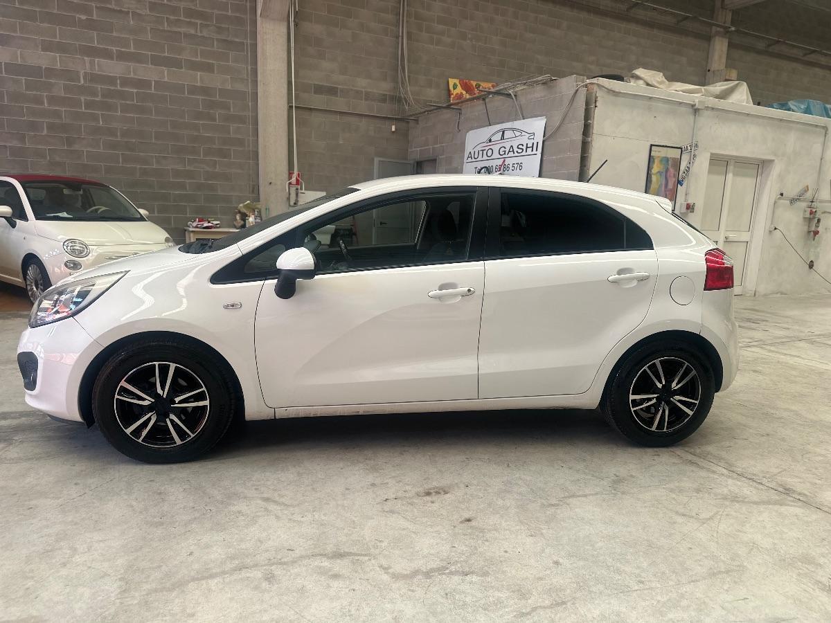 KIA - Rio - 1.1 CRDi WGT 5p.EX