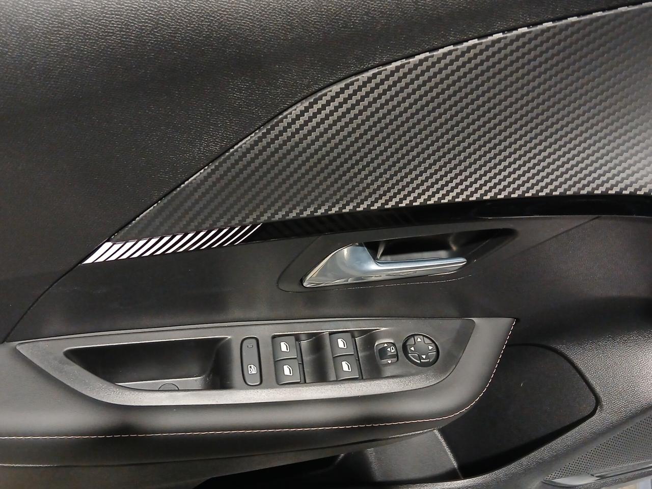 Peugeot 208 PureTech 100CV Stop&Start 5 porte Allure