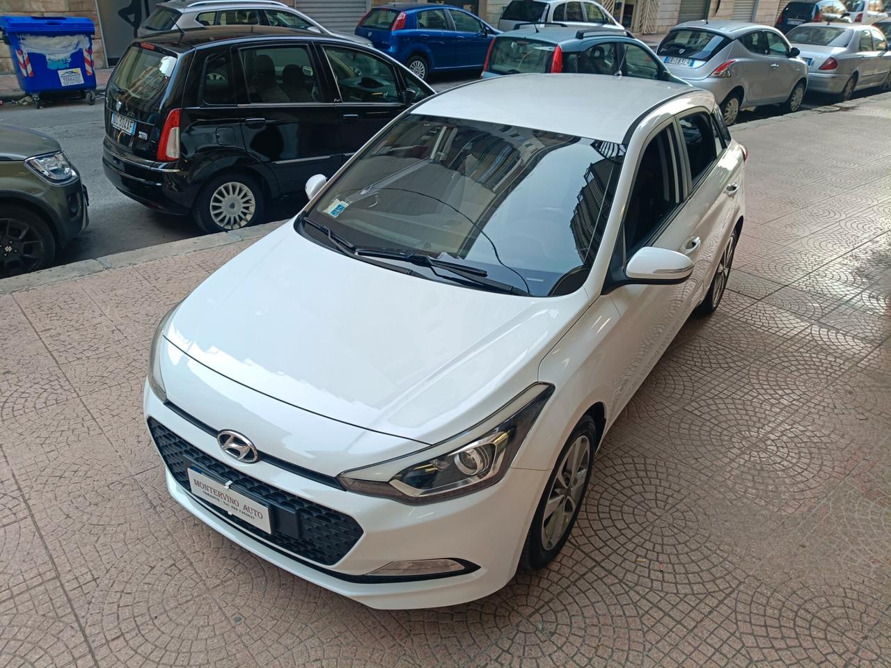 HYUNDAI I20 1100 DIESEL-NEOPATENTATI-Euro 6890-