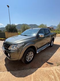 Mitsubishi L200 2.3 DID 4x4 180cv Gancio Traino