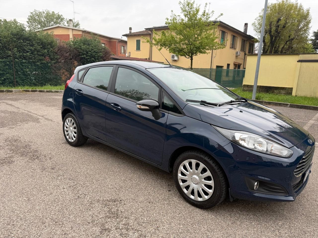 Ford Fiesta 1.4 Gpl - NEOPATENTATI - 12 MESI DI GARANZIA -