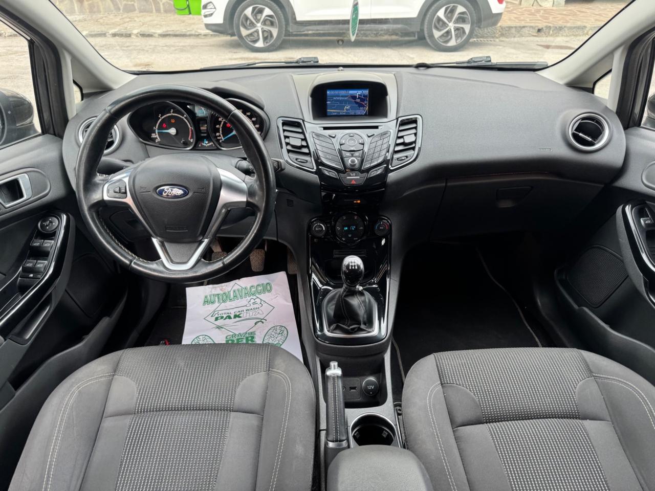 Ford Fiesta 1.5 TDCi 75CV 5 porte Titanium