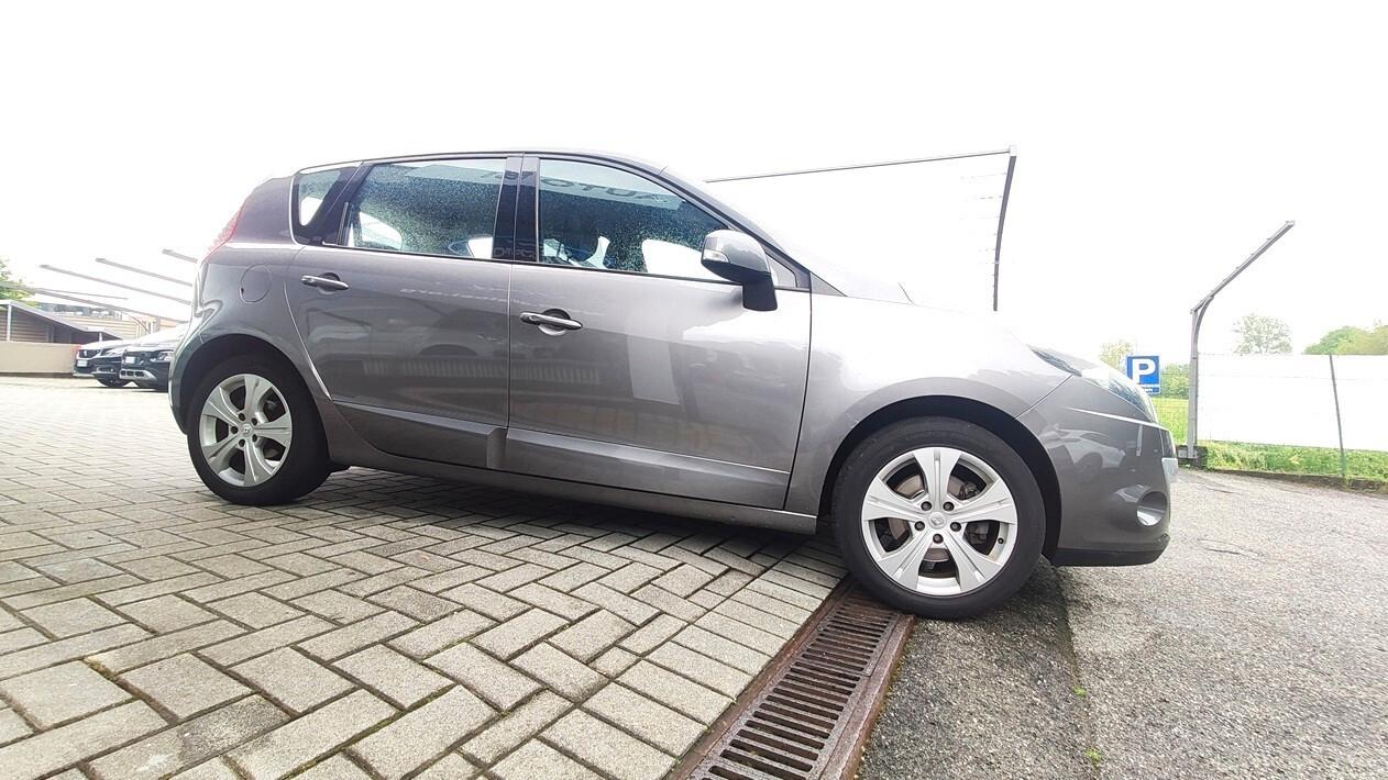 Renault Scenic Scénic X-Mod 1.5 dCi 110CV Dynamique
