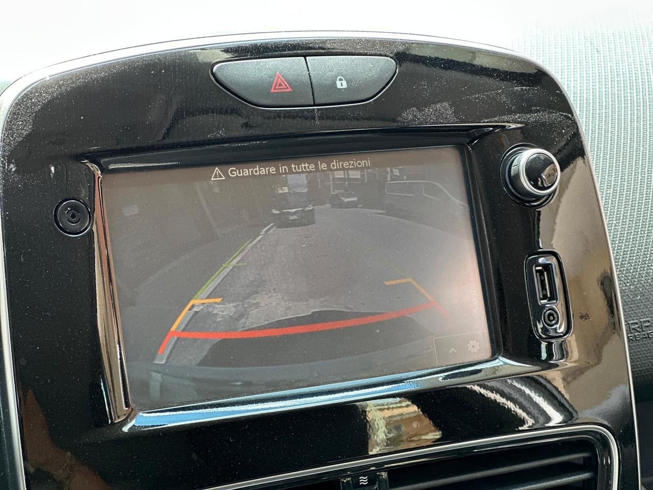 Renault Clio 1.5 90CV EDC Zen *FULL*