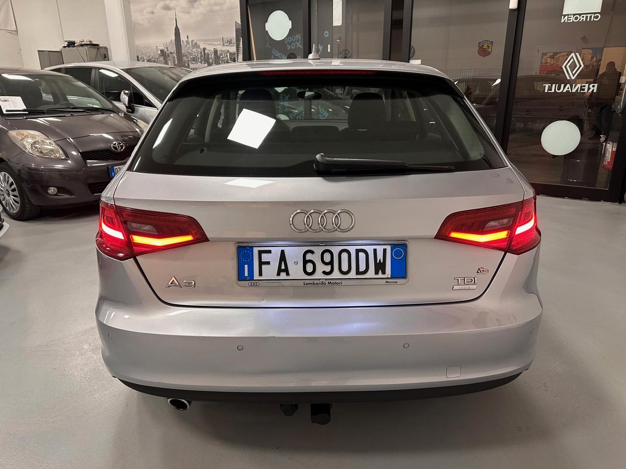 Audi A3 AUDI A 3 1.6 TDI 5 PORTE