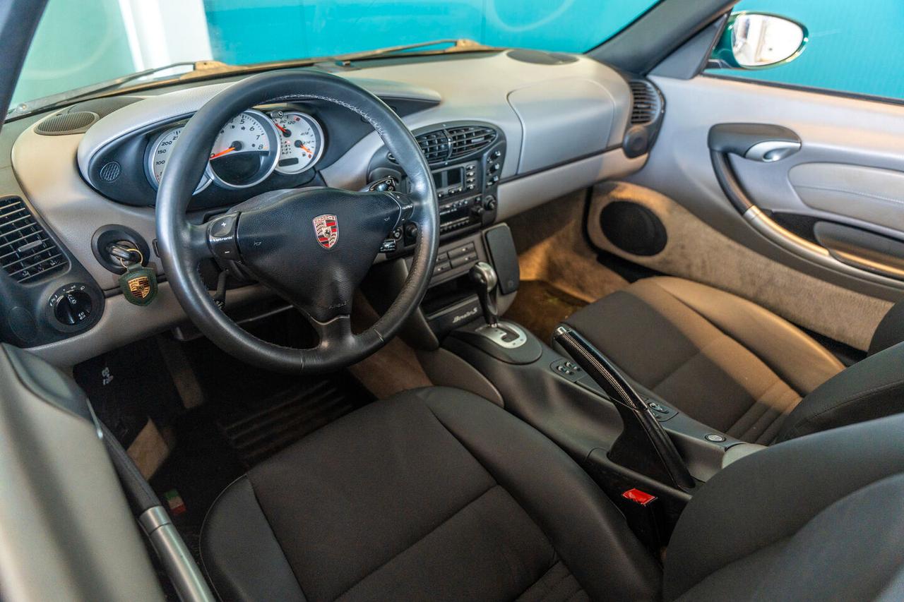 Porsche Boxster 3.2 S