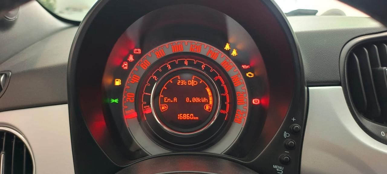 Fiat 500 1.0 Hybrid Connect