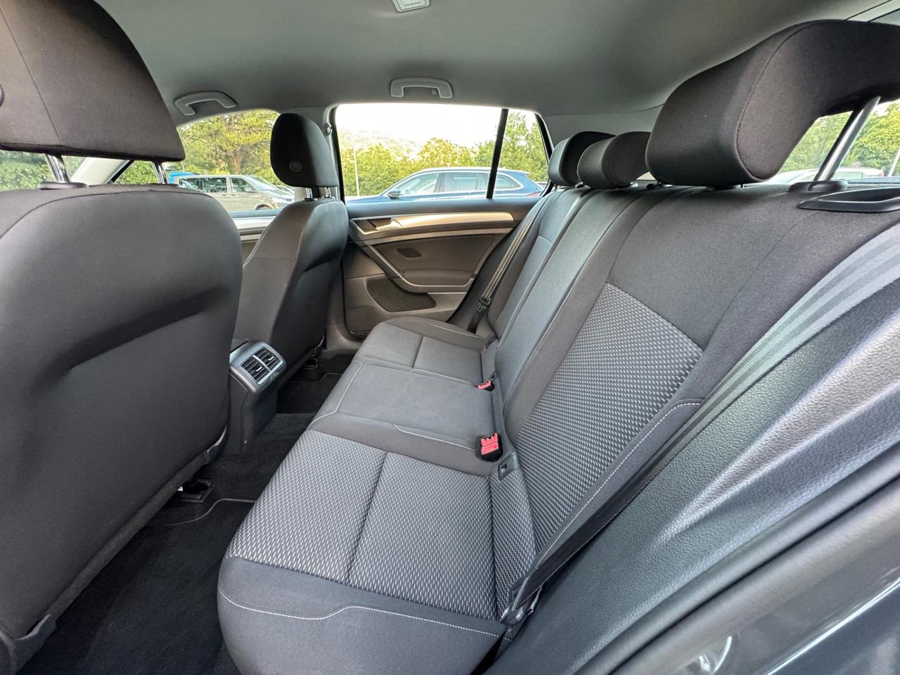 Volkswagen Golf 1.5 TGI DSG 130Cv Business BMT