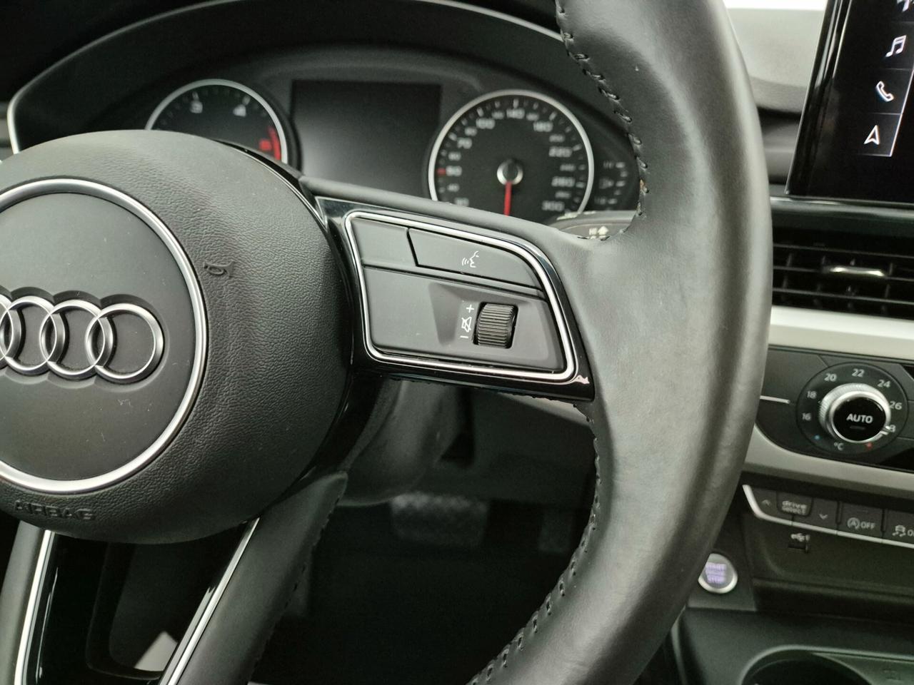 Audi A4 Avant 30 2.0 tdi 136cv S tronic