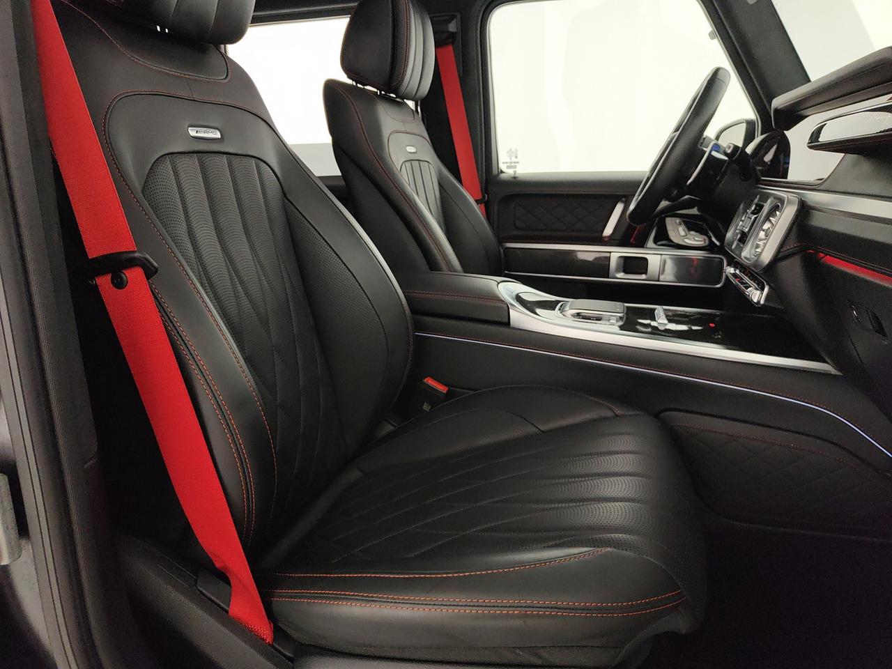 Mercedes-Benz G AMG 63 585cv auto