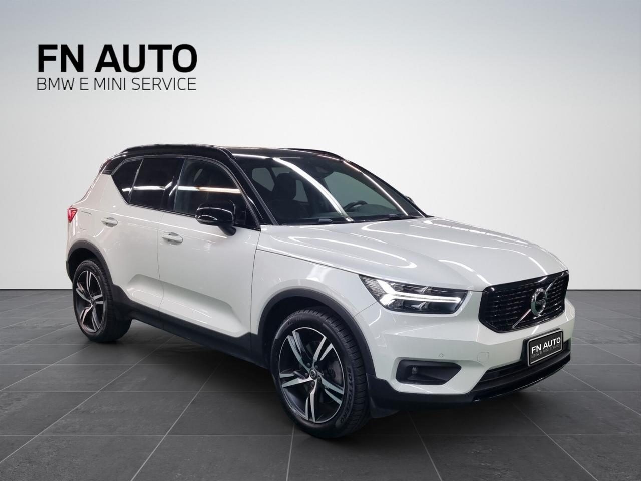Volvo XC40 T4 Recharge Plug-in Hybrid R-design