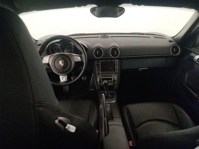 Porsche Cayman 2.7