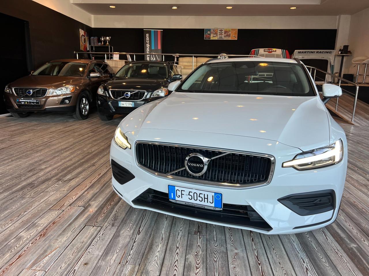 Volvo V60 MILD HYBRID / AUTOMATICA