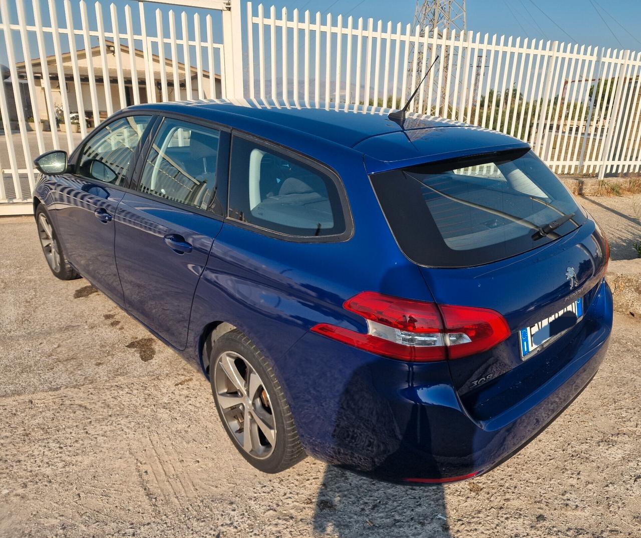 Peugeot 308 BlueHDi 130 EAT8 SW Business 2019