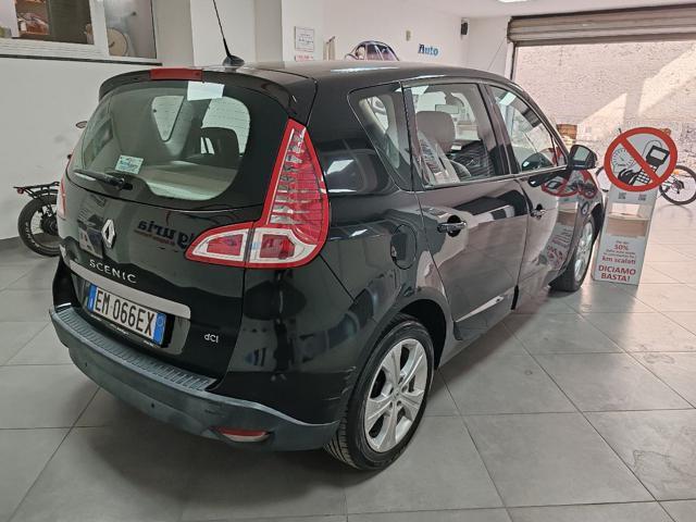 RENAULT Scenic X-Mod 1.5 dCi 110CV Dynamique