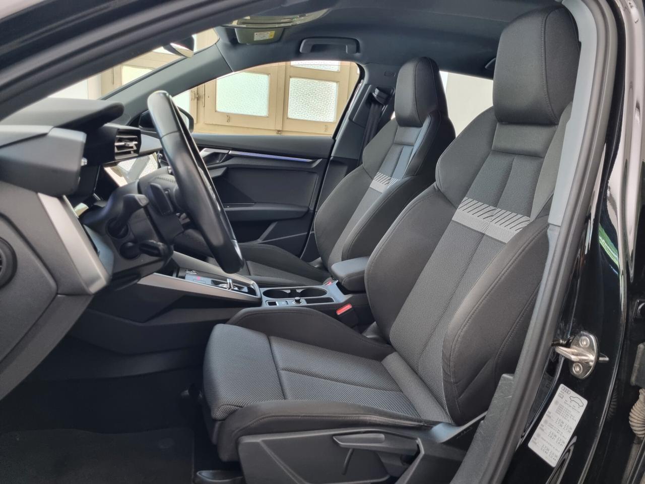 Audi A3 SPB 30 g-tron S tronic Business Advanced