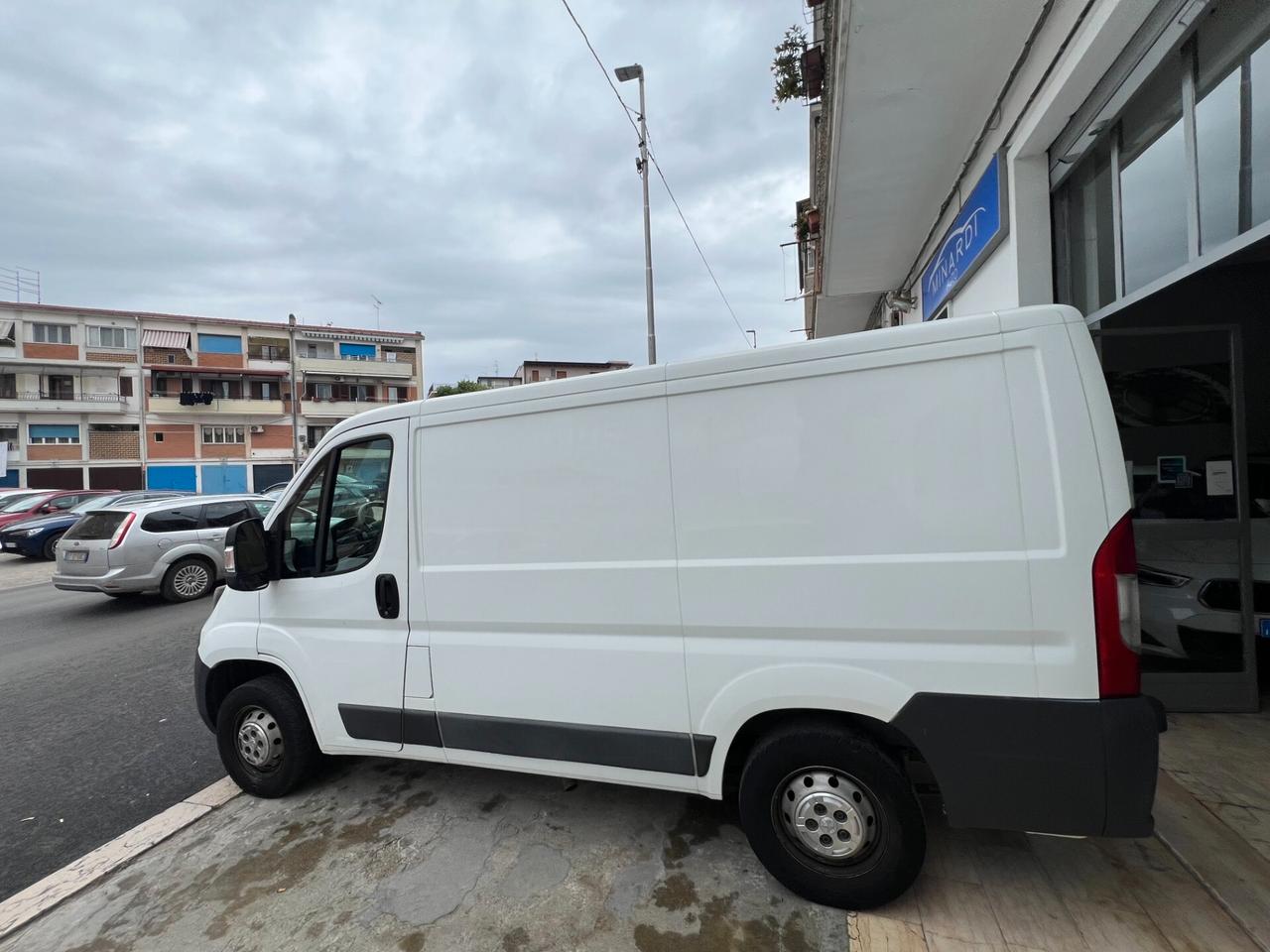 Peugeot Boxer 330 2.0 BlueHDi PM-TN Furgone