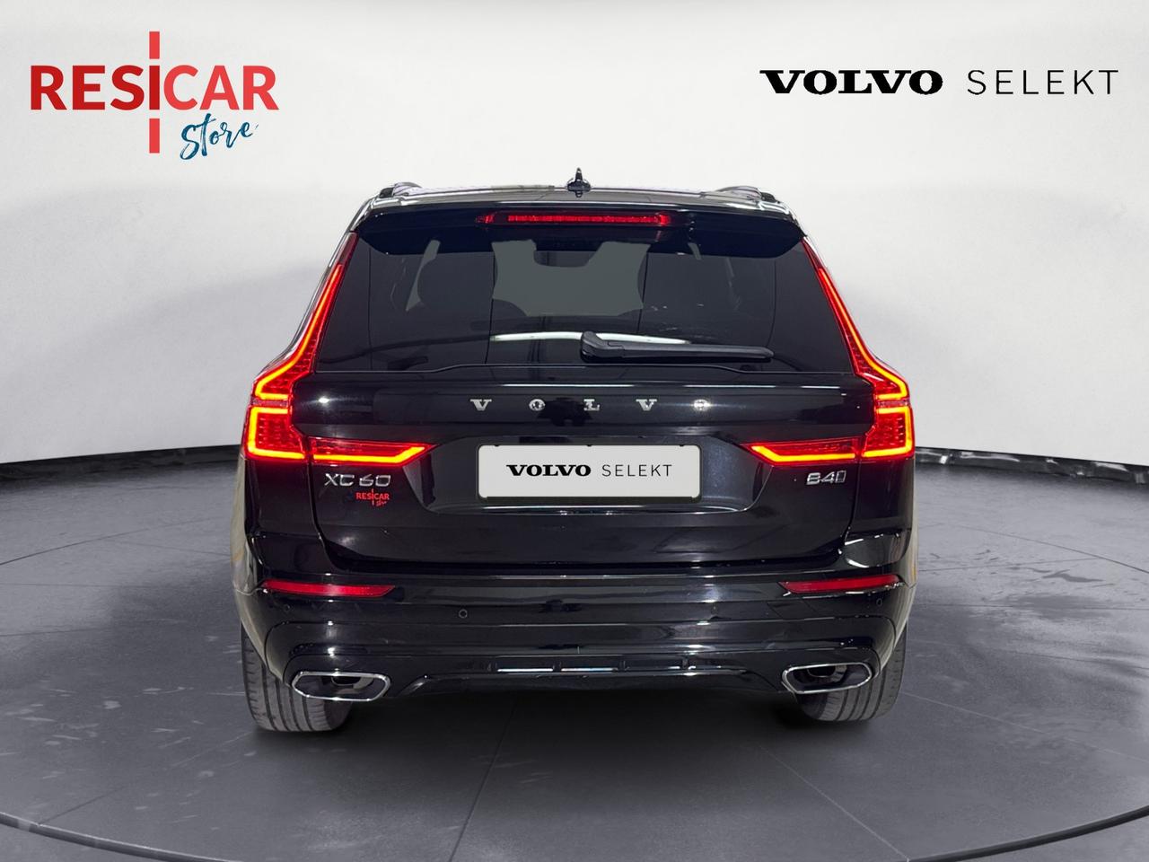 VOLVO XC60 2.0 b4 R-design awd auto