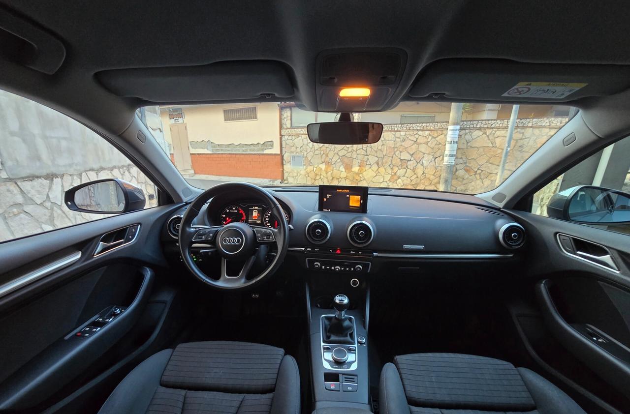 Audi A3 SPB 1.6 TDI 116 CV Sport S-line